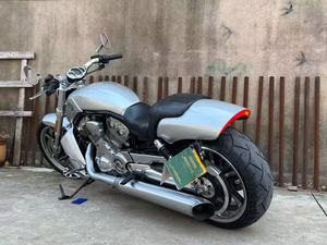 ฮาร์เลย์-เดวิดสัน วี-ร็อด มัสเซิล 1250 ซีซี เอเอชบีเอส อเมริกัน เฮฟวี่ ครุยเซอร์ เครื่องยนต์ระบายความร้อนด้วยน้ำที่พัฒนาร่วมกับพอร์เช่ ความเร็วสูงสุด 280 กม./ชม. - Product Image 4