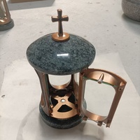 Lanterne funéraire européenne en granit vert Oliver, lampe commémorative pour cimetières, design personnalisable, faible MOQ, plusieurs couleurs de pierre