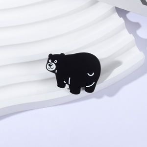 Minimalistische berenpin zwart-wit stijl schattig cartoonbeer omtrekontwerp voor liefhebbers van eenvoudige stijl rugzak kleding cadeau - Product Image 2