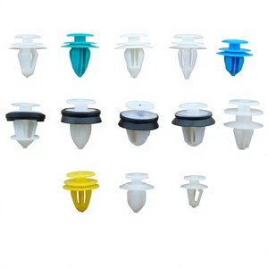 Clips de garniture de porte de voiture en plastique, nylon PP 67773-0E020 117701-00-A pour panneaux intérieurs, installation facile - Product Image 1