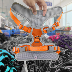 Set <span class=keywords><strong>Harness</strong></span> anjing hewan peliharaan Label pribadi klip depan <span class=keywords><strong>Harness</strong></span> tanpa tarikan lembut kustom mewah luar ruangan mode TERBAIK Set - Product Image 5