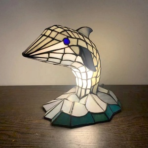 LongHuiJing Antique Stained Glass Dolphin Pattern Lampshade Tiffany Lamp for Hotel Decoration - Product Image 2