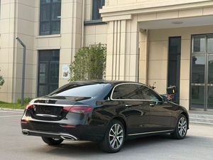 <span class=keywords><strong>Mercedes</strong></span>-Benz E200L Usado, Sedán de Lujo con Distancia Entre Ejes Larga, <span class=keywords><strong>2017</strong></span>, 1.5T Turbo Gasolina, Euro VI, Sin Accidentes, Volante a la Izquierda, Premium, <span class=keywords><strong>Segunda</strong></span> <span class=keywords><strong>Mano</strong></span> - Product Image 4