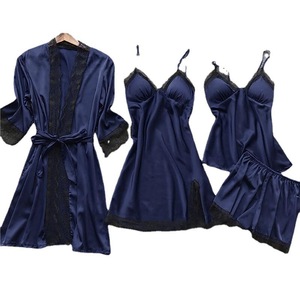 Conjunto de cuatro piezas de talla grande europea y americana con almohadillas para sujetador, camisola sexy, pijama de encaje, bata informal para el hogar, fabricante - Product Image 5
