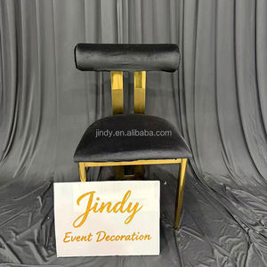 Sillas <span class=keywords><strong>de</strong></span> Comedor Modernas Tapizadas en Terciopelo con Patas <span class=keywords><strong>de</strong></span> Acero Inoxidable Dorado para Hoteles y Eventos - Product Image 1