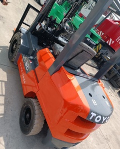 JAPON chariots élévateurs de haute qualité 1.5 tonnes 2 tonnes 3 tonnes 3.5t TOYOTA FDZN30 Diesel 3 tonnes chariot élévateur nouveau chariot élévateur électrique d'occasion - Product Image 6