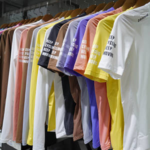 เสื้อจักรยาน Darevie Custom Wholesale Unisex สำหรับปั่นจักรยาน เสื้อปั่นจักรยานคุณภาพสูงสำหรับทีมมืออาชีพ เสื้อผ้าปั่นจักรยานเสือภูเขาคุณภาพสูง - Product Image 1