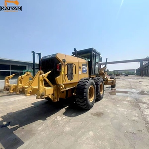 NIVELEUSE ROUTIERE SEM 920F D'OCCASION AVEC LÈCHE-ROUTE AVANT ET RIPPER ARRIÈRE EN VENTE - Product Image 1