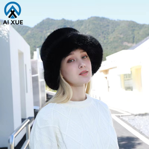 2025 nuevo diseño de sombreros de cubo de invierno suave cálido mullido Piel de visón personalizado OEM gorros de felpa para mujeres Unisex uso diario Casual carta - Product Image 1