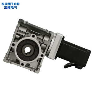 Moteur pas à pas SUMTOR Nema 17 avec réducteur à vis sans fin RV30, boîte de vitesses 1.4N.M/2.8A, montage sur bride, fonctionnement fluide et faible bruit - Product Image 1