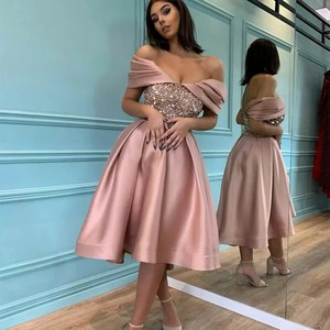 2025 nuovo arrivo transfrontaliero <span class=keywords><strong>abbigliamento</strong></span> da donna primavera conciso e generoso abito da sera con paillettes e spalle scoperte - Product Image 2