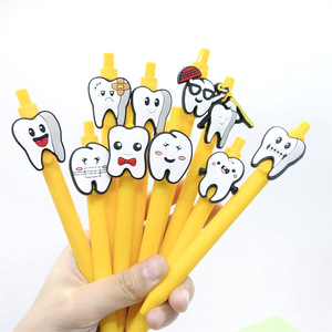 Stylo d'infirmière en gros avec accessoires de médecin stylo à <span class=keywords><strong>colle</strong></span> de dents de dessin animé mignon pour infirmière <span class=keywords><strong>dentiste</strong></span> Promotion cadeau du personnel médical - Product Image 3