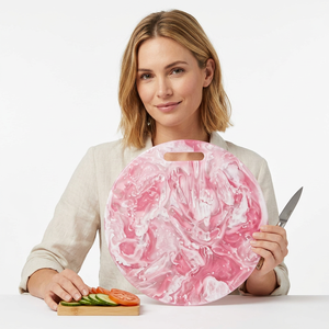 Tabla de Cortar Redonda de Resina Resistente, Diseño Marmoleado Rosa con Asa, Apta para Lavavajillas, de una Sola Pieza - Product Image 1
