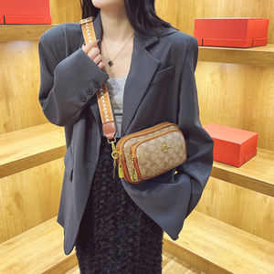 Sac messager vintage français pour femme - Petit format carré en PU, avec large bandoulière et fermeture éclair.667 - Product Image 4