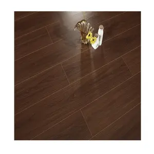 Nouveaux styles 12mm d'épaisseur trois couches de parquet Plancher en bois massif de chêne