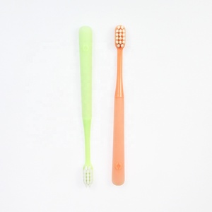 Cepillo de Dientes Manual para Adultos de Calidad Premium, Limpieza Suave, Cuidado Diario, Cepillo de Dientes Personalizado para Aparatos Ortodóncicos - Product Image 3
