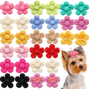 Lazo Floral para Perro, Accesorios de Aseo para Mascotas de Algodón, Estilo Dulce y Suave, Adornos para el Pelo de Perros para Todas las Estaciones - Product Image 1