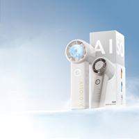 SOLOVE Vente en gros 3000mAh Petit ventilateur manuel Mini ventilateur électrique portable rechargeable Batterie pliable Ventilateur de poche à main Réfrigération