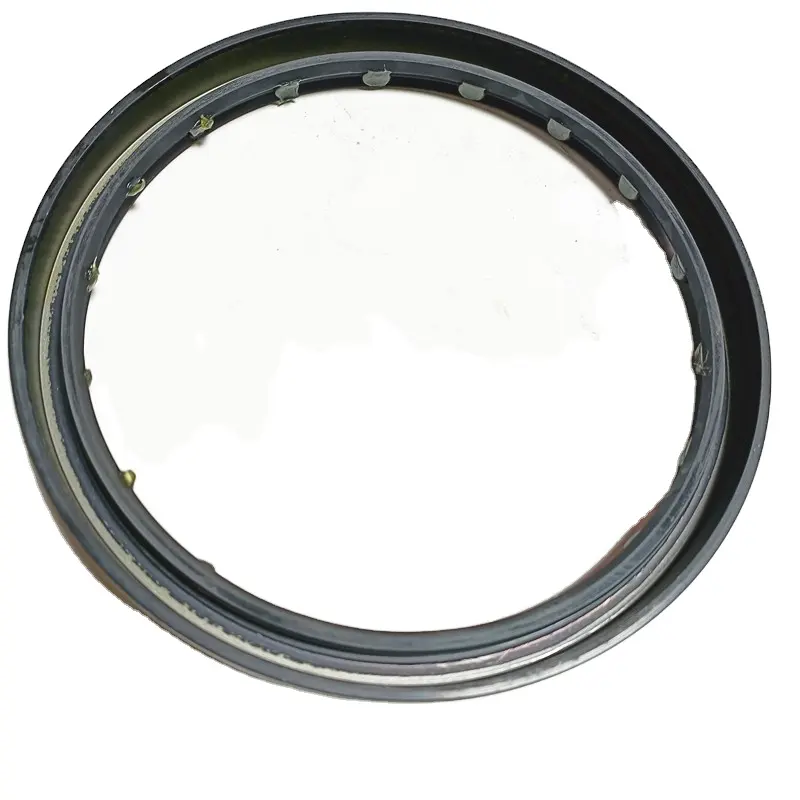 31RAS01-04080 Dongfeng Truck Spare Parts Rear Wheel Hub Oil Seal For Yutong Bus 3104-00477
