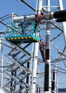 6-20m मिनी हाइड्रोलिक इनडोर/आउटडोर बिजली कैंची उठा मंच सस्ती कीमत के साथ - Product Image 6