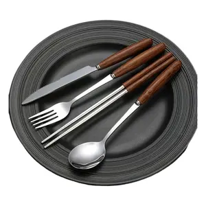 Edelstahl-Cutlery-Set mit Holzgriffen wiederverwendbare tragbare Wasserdichte Box für Besteck Reisen