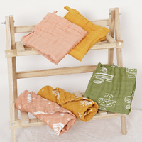 Happyflute 29*29cm Serviette Bébé en Coton Bambou Douce et Confortable, Vente en Gros, Lingettes Délicates pour Bébé, Chiffons d'Épaule pour Nourrissons