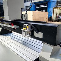 Prix de la machine de routeur CNC en bois de moteur pas à pas 1325 d'occasion d'occasion bon marché