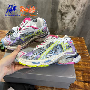 Chaussures de sport décontractées de haute qualité pour hommes et femmes, en polyuréthane et fibre de polyester, chaussures de marche et de course robustes - Product Image 2