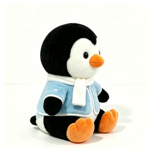 Peluche de pingüino personalizado, Pingüino de peluche, Lindo peluche de pingüino, Peluche de pingüino de invierno - Product Image 3