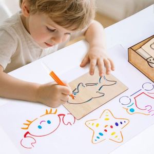 Kit de Dessin Animaux Mignons Dinosaures Insectes Créatures Marines : Apprenez à Dessiner Tout avec un Contenant en Bois - Product Image 1
