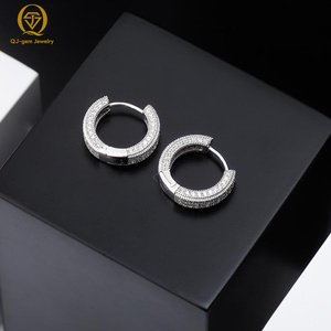 Pendientes de Aro Unisex de Oro Platino 10k 14k 18k con Diamantes de Laboratorio Totalmente Engastados, Estilo HipHop, para Punk Rock y Rapper - Product Image 2