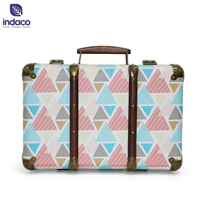<b>Vintage</b> printed paper carrying case with handle wholesale, recyclable cardboard gift <b>box</b>, children's mini carrying case - Product Image 2