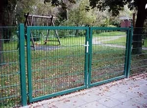 Tube rond/carré enduit de poudre panneau de treillis métallique soudé ferme clôture de jardin en métal porte avec serrure - Product Image 3