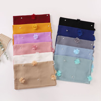 Fantaisie nouvelle fleur décoration en mousseline de soie Hijabs Turbans femmes longue grande 70*175CM en mousseline de soie tête écharpe enveloppement avec perle perle Hijab châle