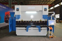 Presse plieuse électrique servo CNC entièrement automatique certifiée CE pour le pliage de tôles, roulements de moteur et engrenages CT15 4+1 axes