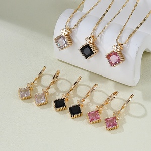 Set di Gioielli in Oro 18k / <span class=keywords><strong>Design</strong></span> di Gioielli da Sposa per Donne - Product Image 5