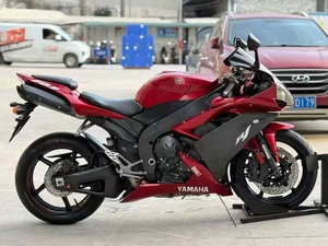 Motocicleta Deportiva de Gasolina R1 de 1000cc con Motor de Cuatro Cilindros en Línea, 147KW de Potencia y 180km/h de Velocidad para Entusiastas de la Pista - Product Image 2