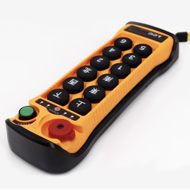 Q1212 AC220V Industrial Wireless Remote Control for Crane Dual Speed Protective Design Long-Range 100m Metal Construction FCC/CE