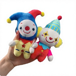 Porte-clés en peluche Clown mignon de dessin animé, pendentif anti-stress en <span class=keywords><strong>tissu</strong></span> super doux avec rembourrage en coton PP, design créatif de <span class=keywords><strong>cirque</strong></span> - Grande Vente - Product Image 3