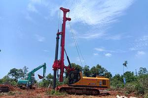 Pile driver robuste YCR16D, 164 kW, <span class=keywords><strong>poids</strong></span> opérationnel de 51 tonnes, profondeur de 50 m, haute efficacité, machine de construction de ponts de grande envergure - Product Image 3