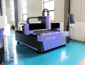 Machine de découpe <span class=keywords><strong>laser</strong></span> à fibre mini CNC de petite taille AKJ1390F de ACCTEK, 2KW 3KW 1500W, pour plaque métallique en acier inoxydable - Product Image 1
