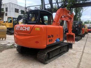 Excavatrices Hitachi ZX60 d'occasion de qualité supérieure, mini-pelles de 6 tonnes importées du Japon avec accessoires de pince et de tarière - Product Image 3