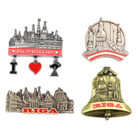 Aimants de réfrigérateur personnalisés en alliage de zinc 3D avec logo métallique, souvenirs touristiques de Riga, Lettonie - Fabricant