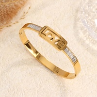 Brazalete de Acero Inoxidable con Baño de Oro de 18K PVD, Resistente al Agua y al Deslustre, Estilo Moderno y Lujoso, para Mujer, Venta al Por Mayor