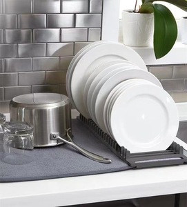 Escurridor de Platos 2 en 1 de Plástico, Organizador de Cocina con Tapete de Microfibra para Secado, Diseño que Ahorra Espacio - Product Image 2
