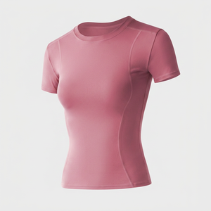 Haut court en tricot noir à manches courtes et col rond pour femme, coupe ajustée, avec logo, décontracté, pour le printemps et l'été - Product Image 1