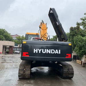 Excavatrice sur chenilles d'occasion Hyundai 220LC-9s 210W-9, 22 tonnes, modèle 2023, moteur et pompe, capacité de godet 1,5 m³, testée et inspectée - Product Image 3