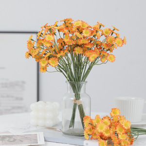 6本茎のデイジー造花ブーケ、リビングルーム、ダイニングテーブル、結婚式の装飾用、カモミール風造花 - Product Image 4