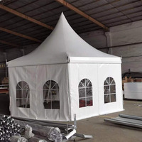 Tente spacieuse en alliage d'aluminium, structure pagode, toit en PVC imperméable, finitions décoratives résistantes aux UV, occasions spéciales, qualité supérieure