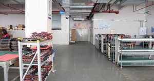 Centrale Électrique Portable Professionnelle <span class=keywords><strong>pour</strong></span> <span class=keywords><strong>Camping</strong></span> en Extérieur 2016Wh avec Batterie LiFePO4, Générateur <span class=keywords><strong>Solaire</strong></span> Rechargeable <span class=keywords><strong>pour</strong></span> Voiture, MPPT, Onde Sinusoïdale Pure, US - Product Image 6